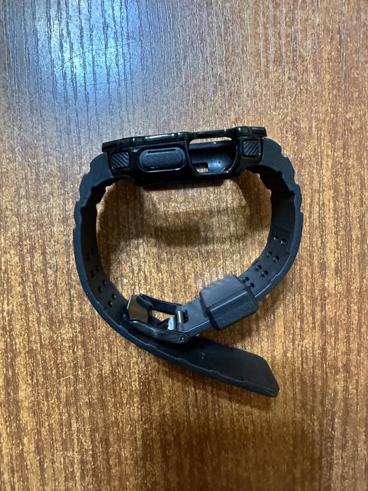 Защитный корпус с ремешком для любых Apple Watch 38/40/41mm