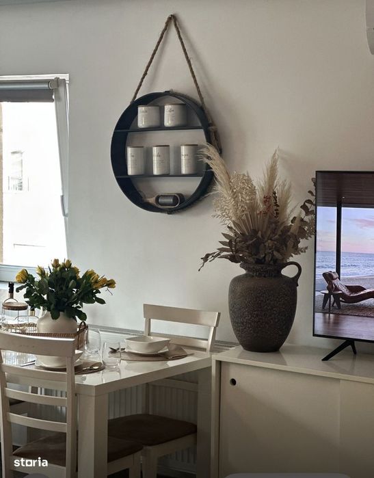 Apartament 3 camere, parter, balcon