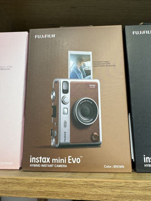 Instax mini evo pink brown black garantiya dostavka