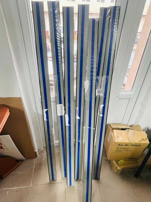 Plinta semicirculara Habengut PVC pentru gestionarea cablurilor