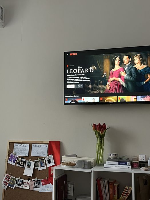 Шкаф для гостиной