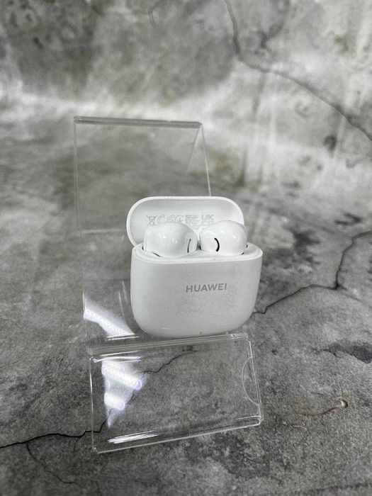 наушники HUAWEI лот 554257 (костанай) 1018