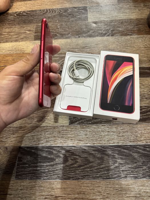 Продам Телефон Айфон Se 128Gb