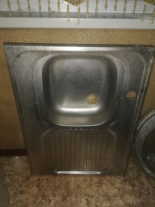 Продам нерж. Мойку для кухни