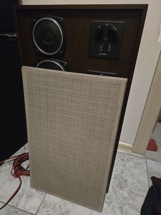 Грили для акустической системы s90
