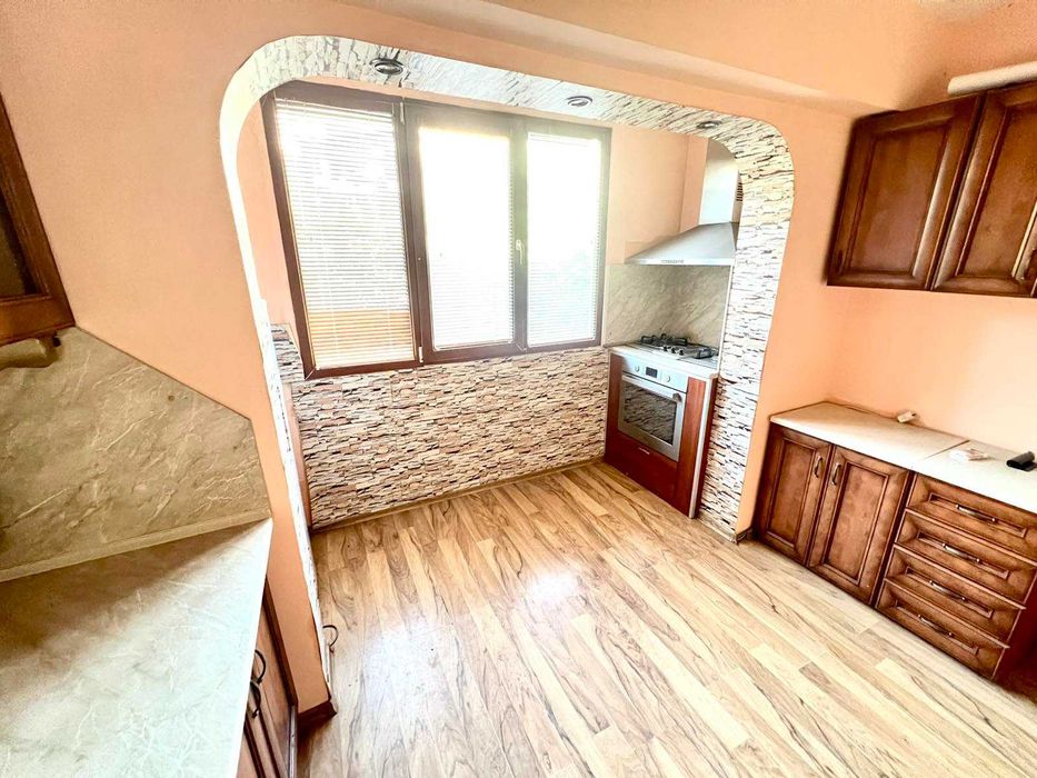 Продава се Тристаен апартамент в Варна, Левски - 68 кв.м за 2045 €/кв.м - Снимка #9