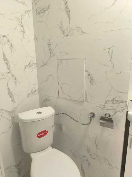 Дава се под наем Двустаен апартамент в Бургас, Славейков - 65 кв.м за 178.5 € - Снимка #5