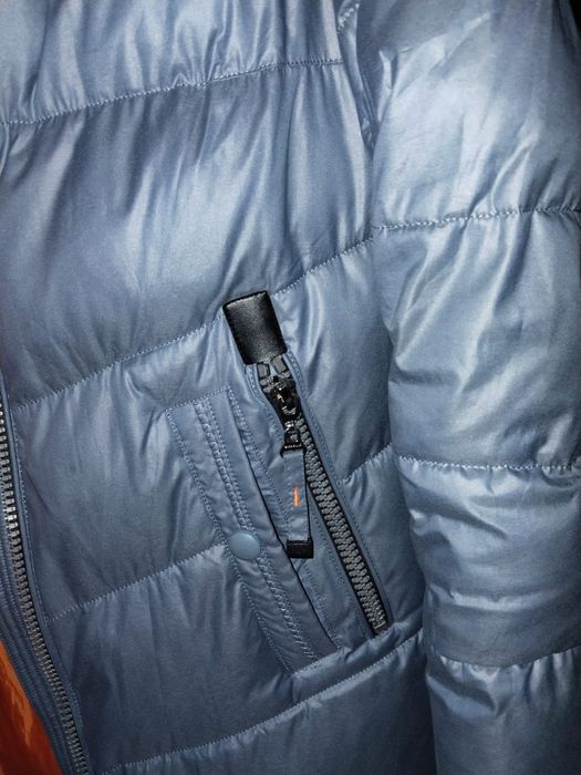 Продам куртку  зимнюю