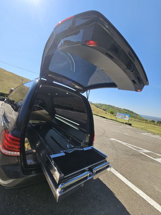 De vanzare dric funerar mercedes Eclass  250 d