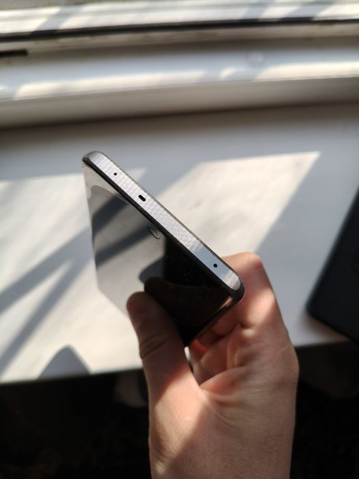 Продам Realme 14 pro