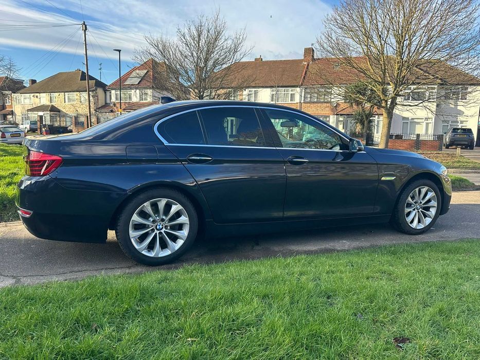 BMW 5  520D luxary 2015