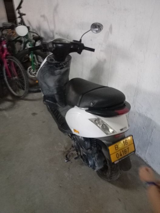 Piaggio zip cu toate actele valabile