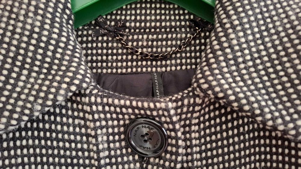 Eлегантно дамско палто NAF NAF, вълна