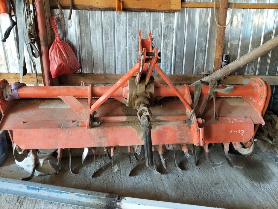 Freză de sol de 2 metri