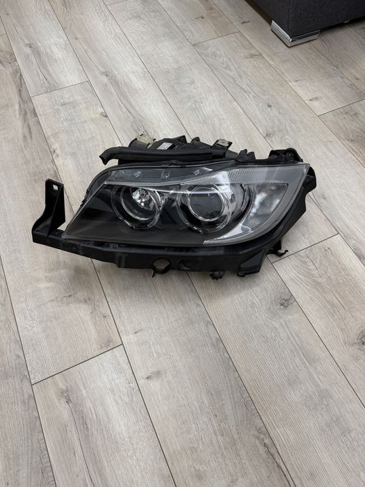 Фар за BMW E90/91 ляв
