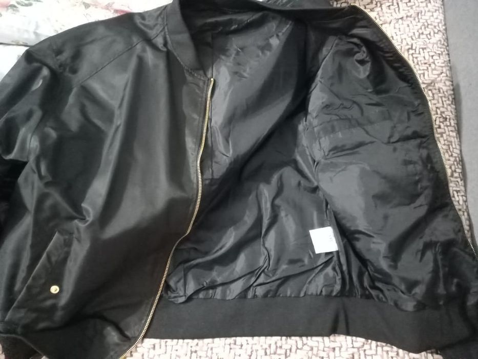 Продаётся куртка мужская