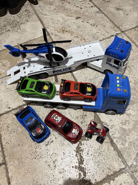 Set mașinuțe + camioane + elicopter