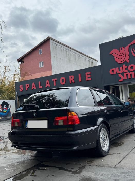 BMW 5 Series 2001 — imagine 5