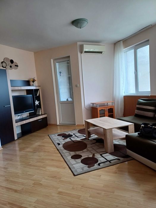 Дава се под наем Двустаен апартамент в Варна, Аспарухово - 67 кв.м за 558.45 € - Снимка #7