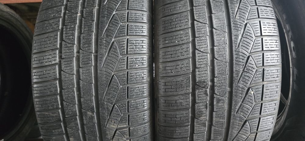 275 35 20 / 275/35/20 Pirelli Runflat, set 2 buc