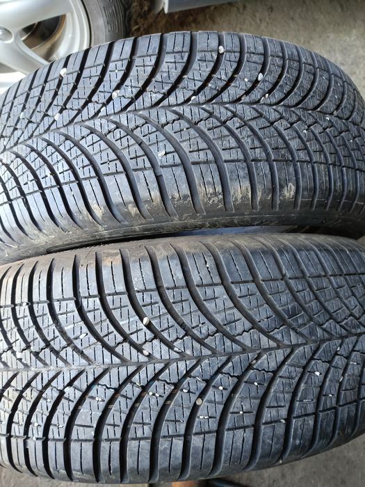 Всесезонни гуми -2023г.-16цола-195/55-1бр.-85лв."GOOD YEAR"-като нови