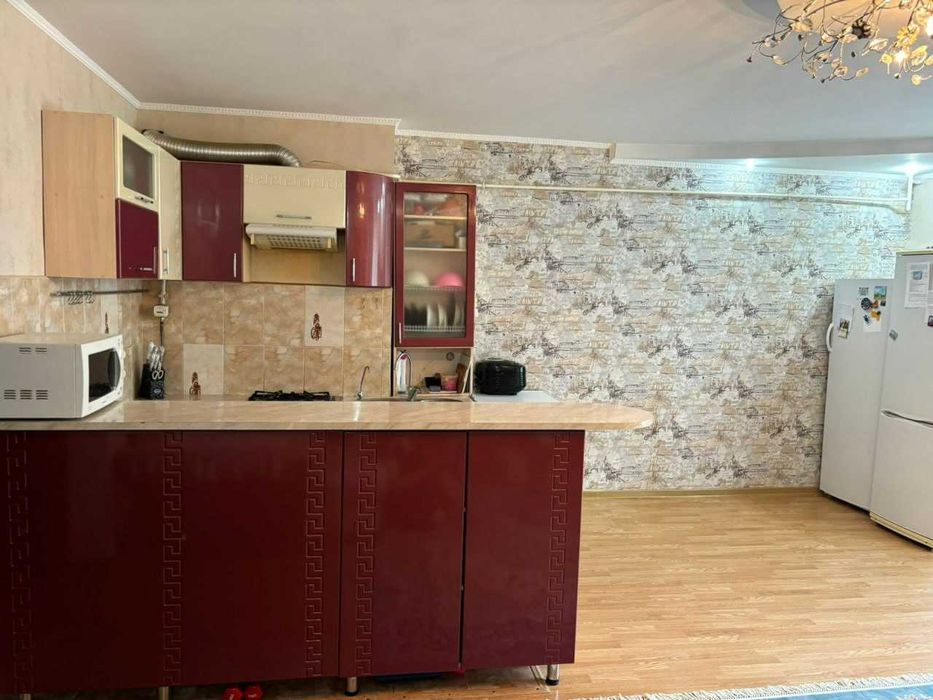 Продам 2 комнатную квартиру