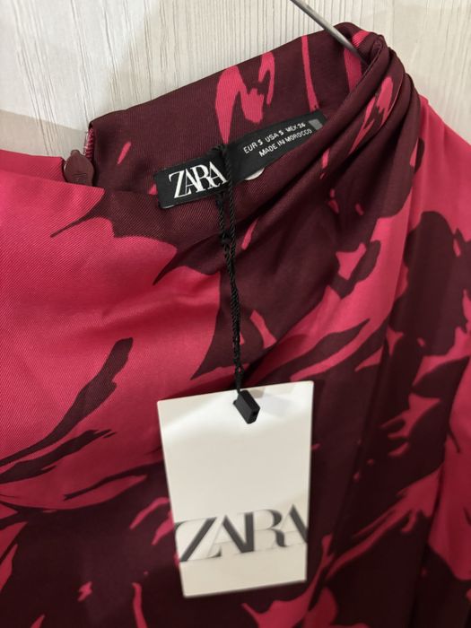 Zara Satin Mini Dress/ Зара Сатенена Мини Рокля