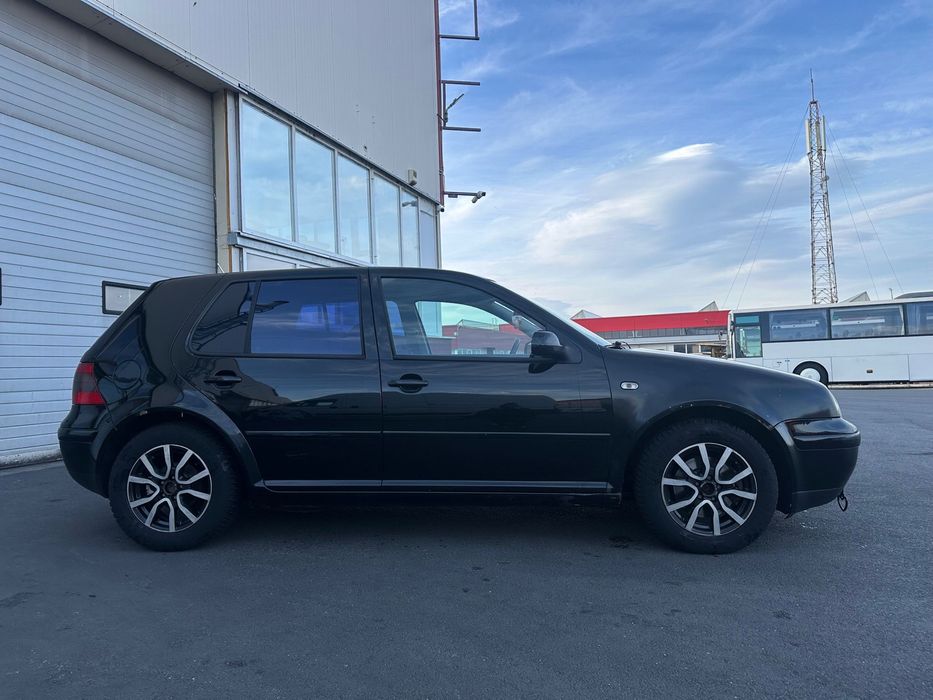 Volkswagen Golf 4 1.6 FSI – 110 CP – Benzină – 322.000 km