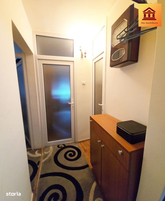 Apartament 3 camere Zona Intim ( etaj 2 , 100 mp)