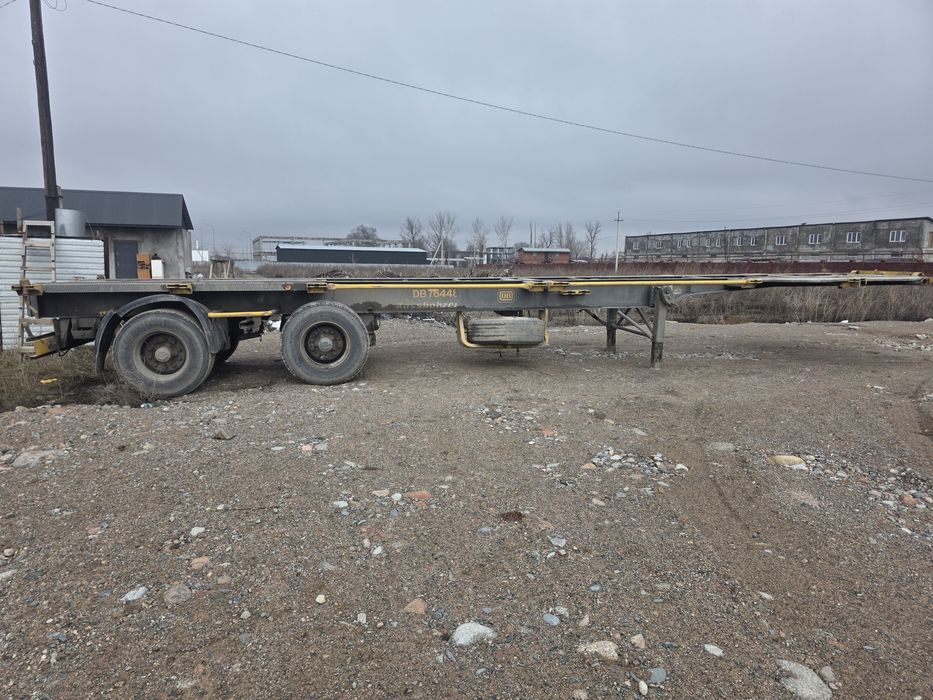 Продам контейнеровоз в хорошем состояние