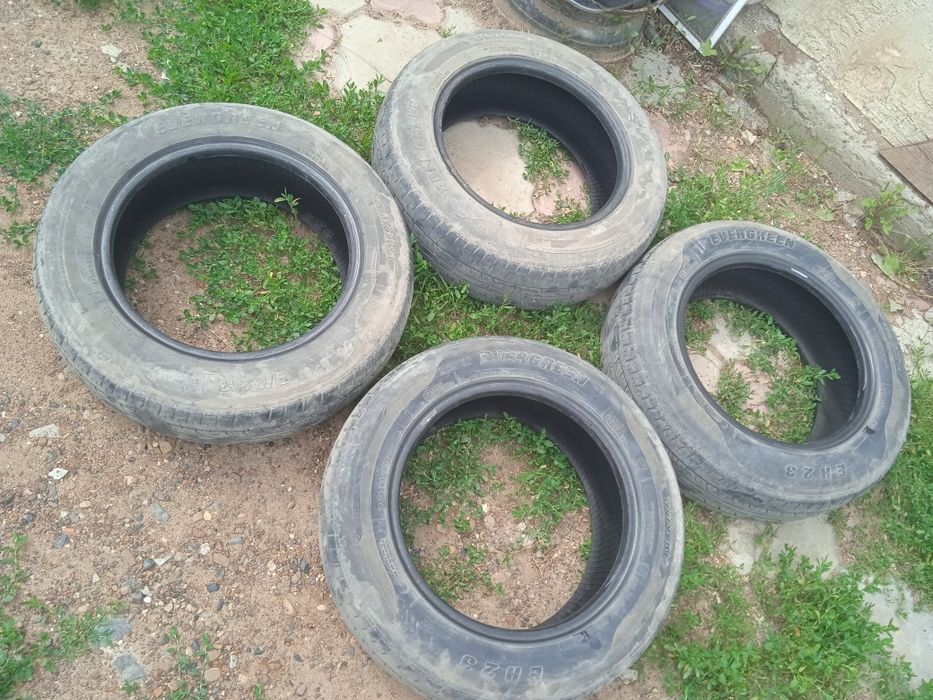 Продам шины летние
