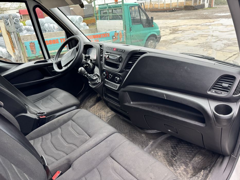 Iveco daily 50c 35 lungime 6.2m (12 europaleti) 3.5to/punte dubla