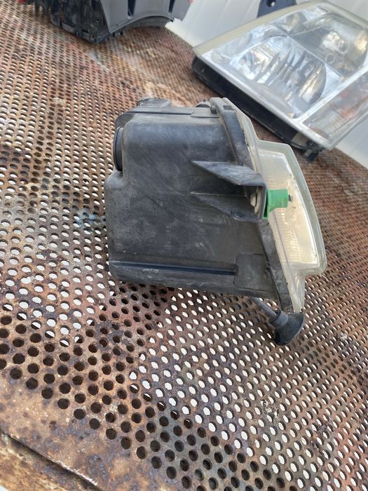 Ляв халоген за опел мерива а