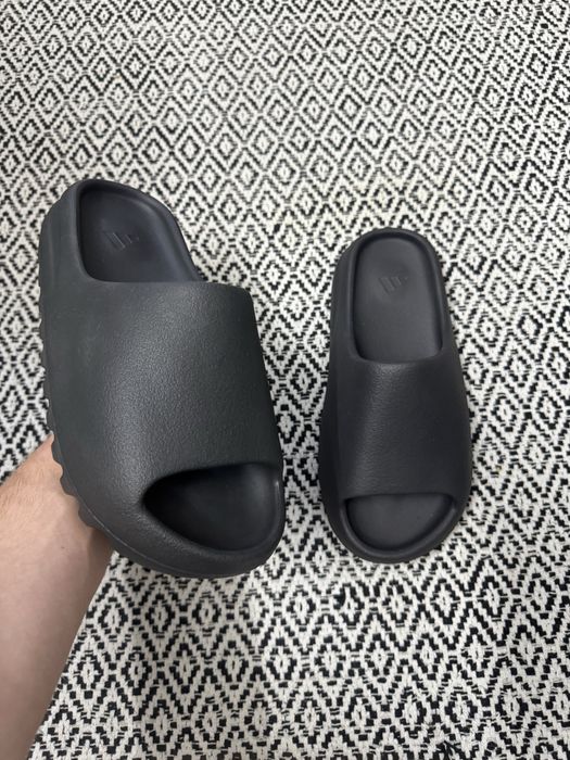 Yeezy Slide Black