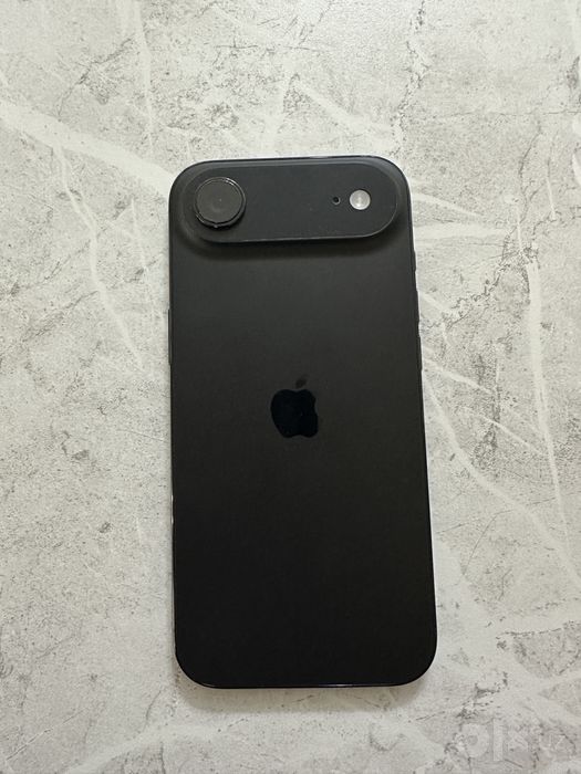 Продам iphone 17 air 256g  100%