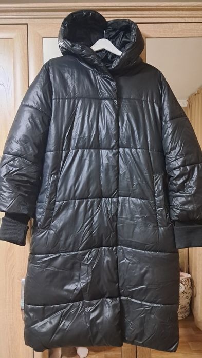 Продам зимнюю куртку