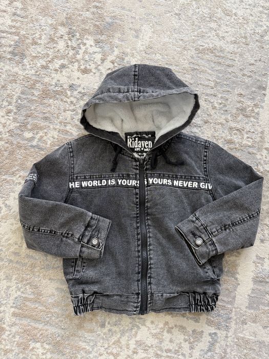 Продам детскую джинсовку!