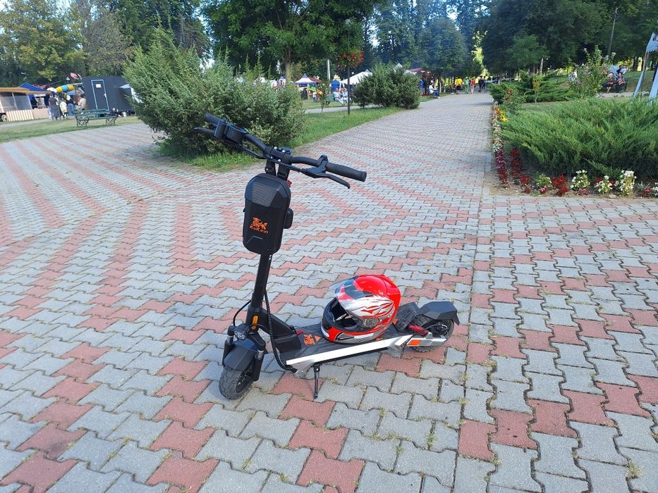 Trotineta Kukirin m4 max