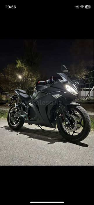 Yamaha R3 элктро мотоцикл
