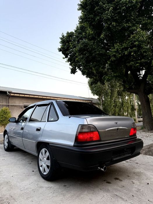 Срочна продам Нексия 1  1999 года