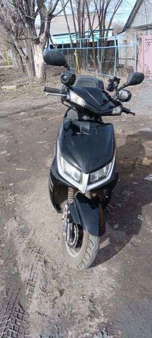 Продам м8 скутер