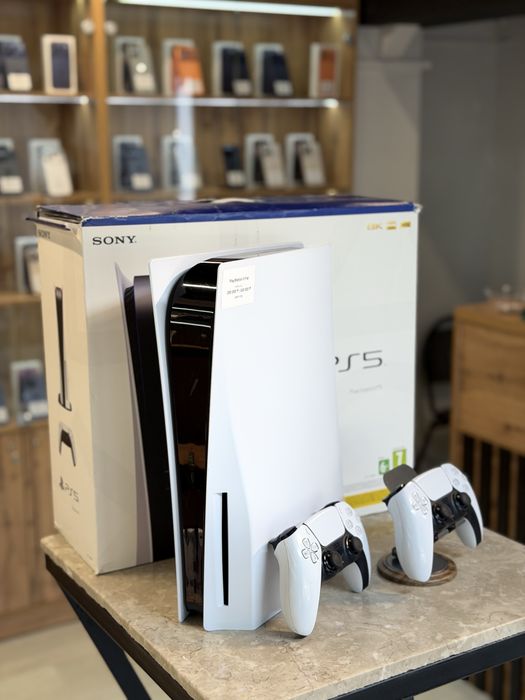 Sony PlayStation 5 / PhoneLab