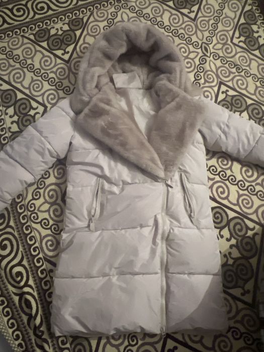 Куртка с мехом новый