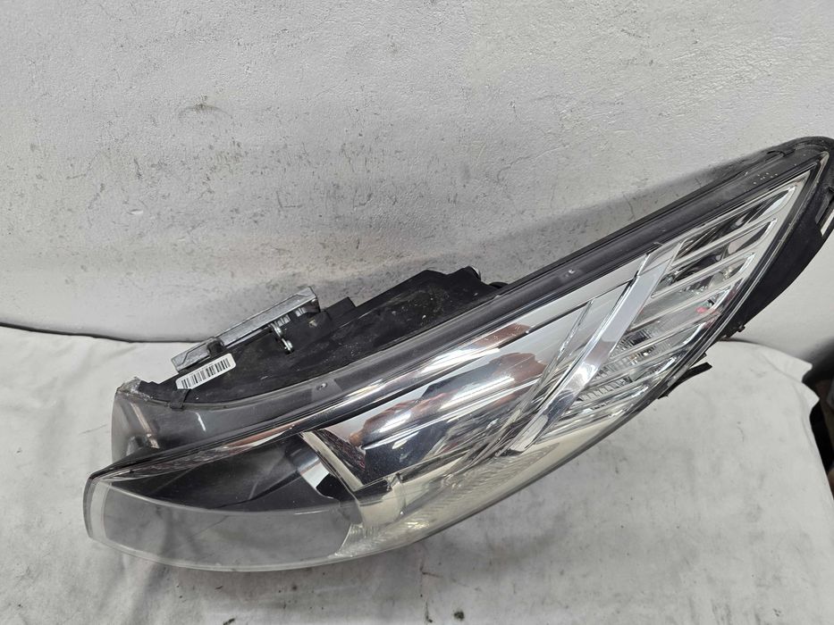 Оригинален фар Ситроен Ц6  Citroen C6 Bixenon RH