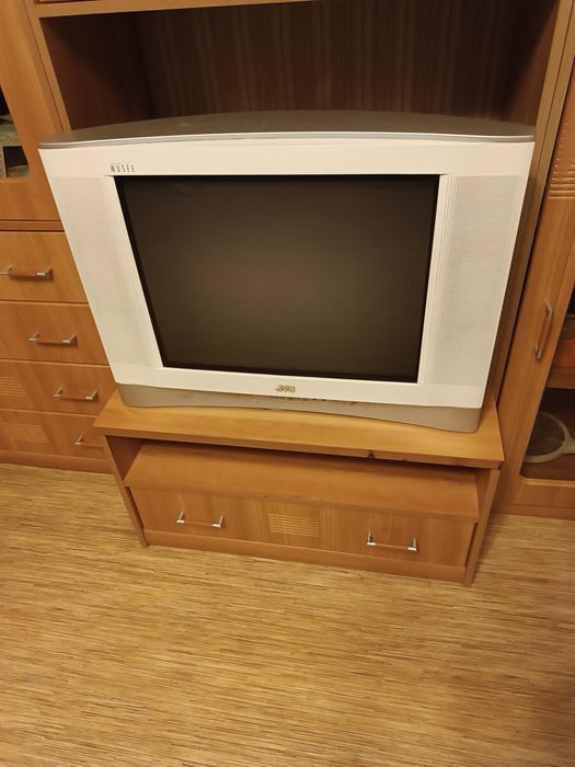 Телевизор цветной