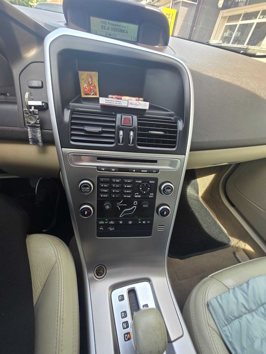 Volvo XC 60 2010 г.