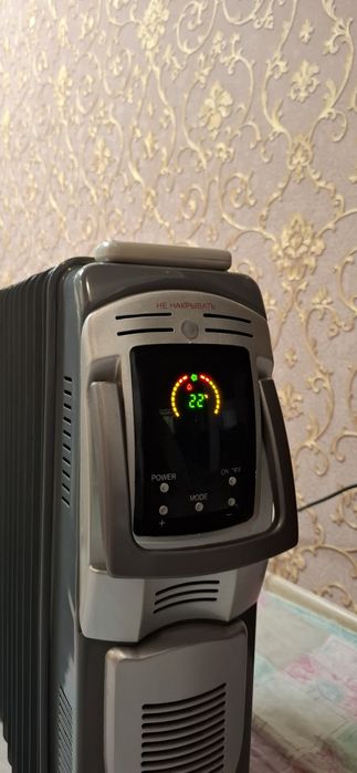 Обогреватель печка с пультом и индикатором температуры