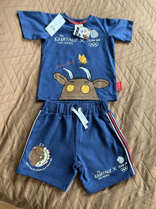 Детски къси панталони с тениска