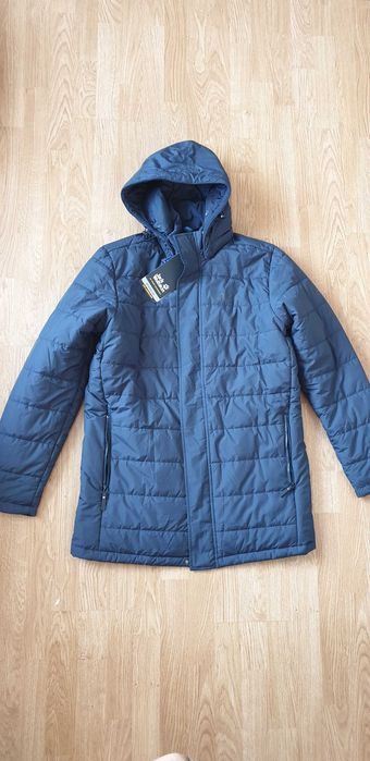 Нови якета Jack Wolfskin Stormlock/Review/Umbro с етикетите от 65лв.