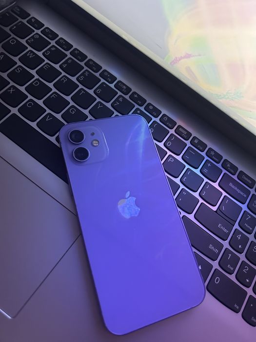 iPhone 12 Mov 64GB
